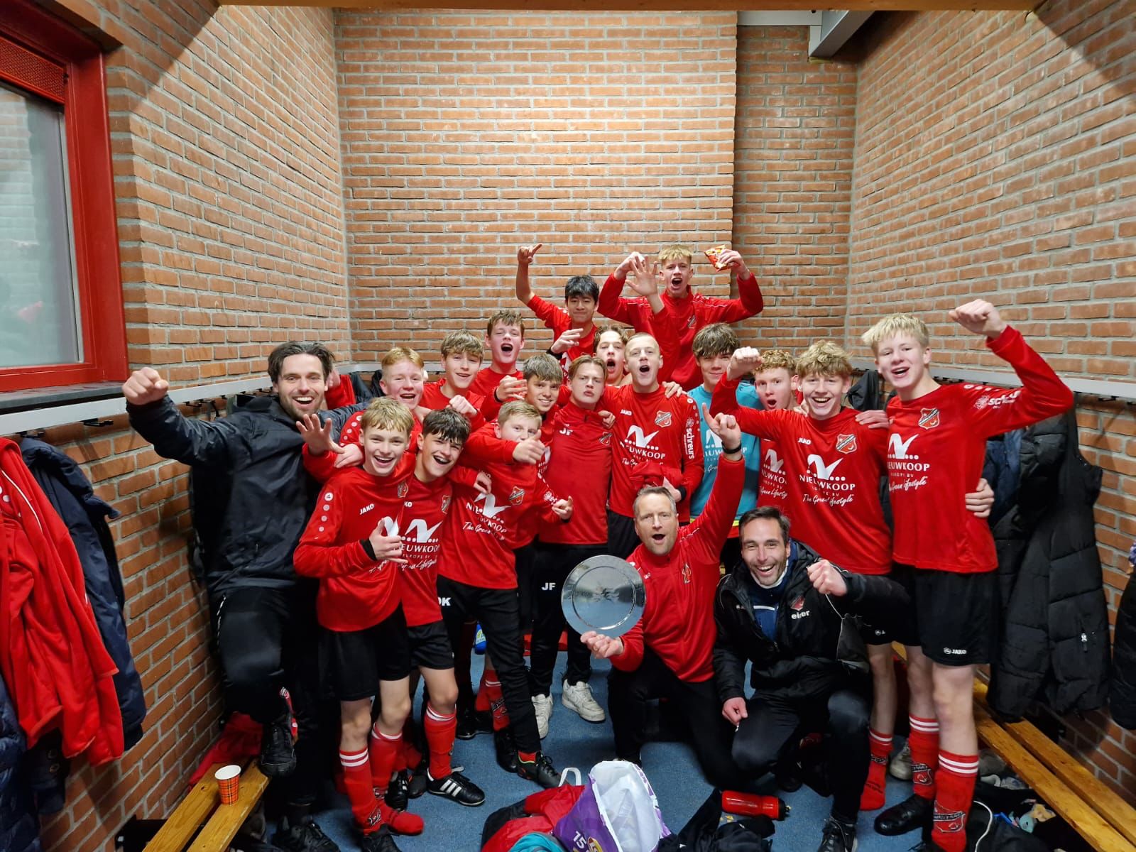 RKDES JO16-1 Kampioen in de Hoofdklasse!!